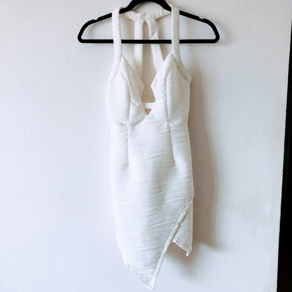 Luxxel White pleated asymmetrical cocktail dress